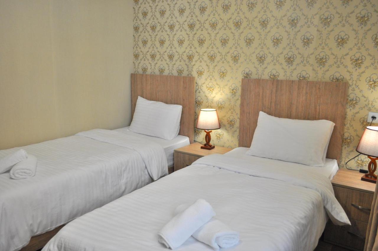 Hotel Dany Тбилиси Экстерьер фото
