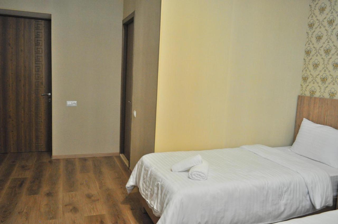 Hotel Dany Тбилиси Экстерьер фото