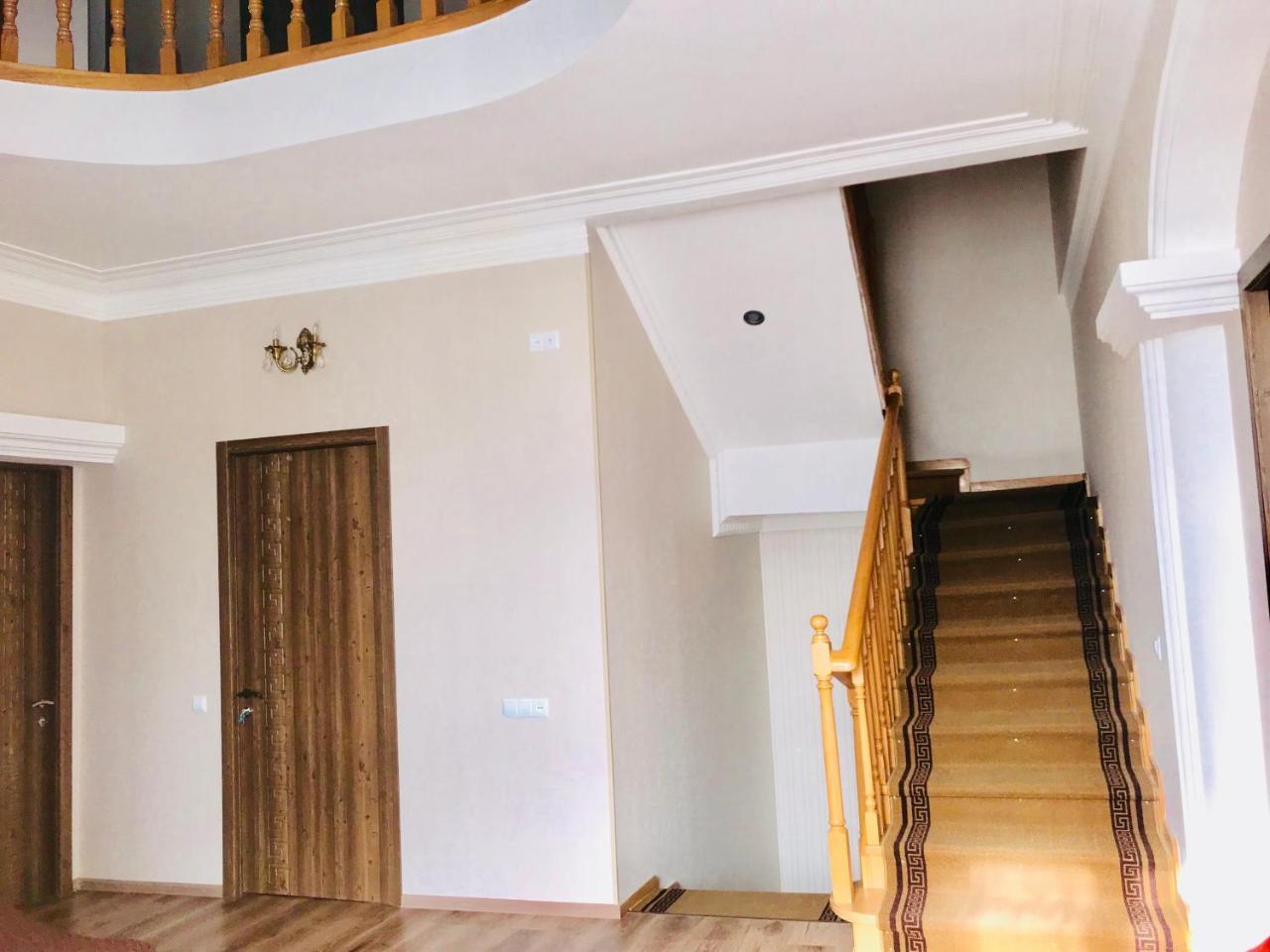 Hotel Dany Тбилиси Экстерьер фото