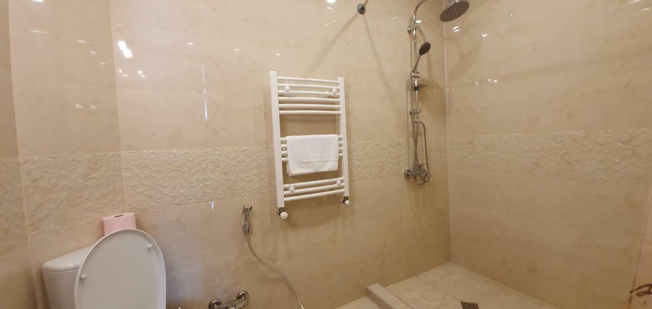 Hotel Dany Тбилиси Экстерьер фото